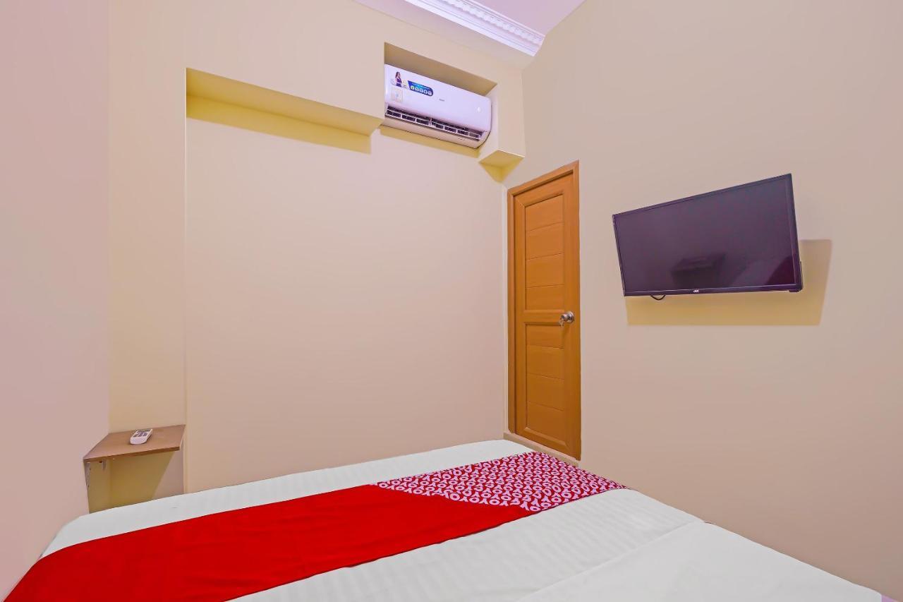 Oyo 92687 Alnindo Makaliwe Ξενοδοχείο Τζακάρτα Εξωτερικό φωτογραφία