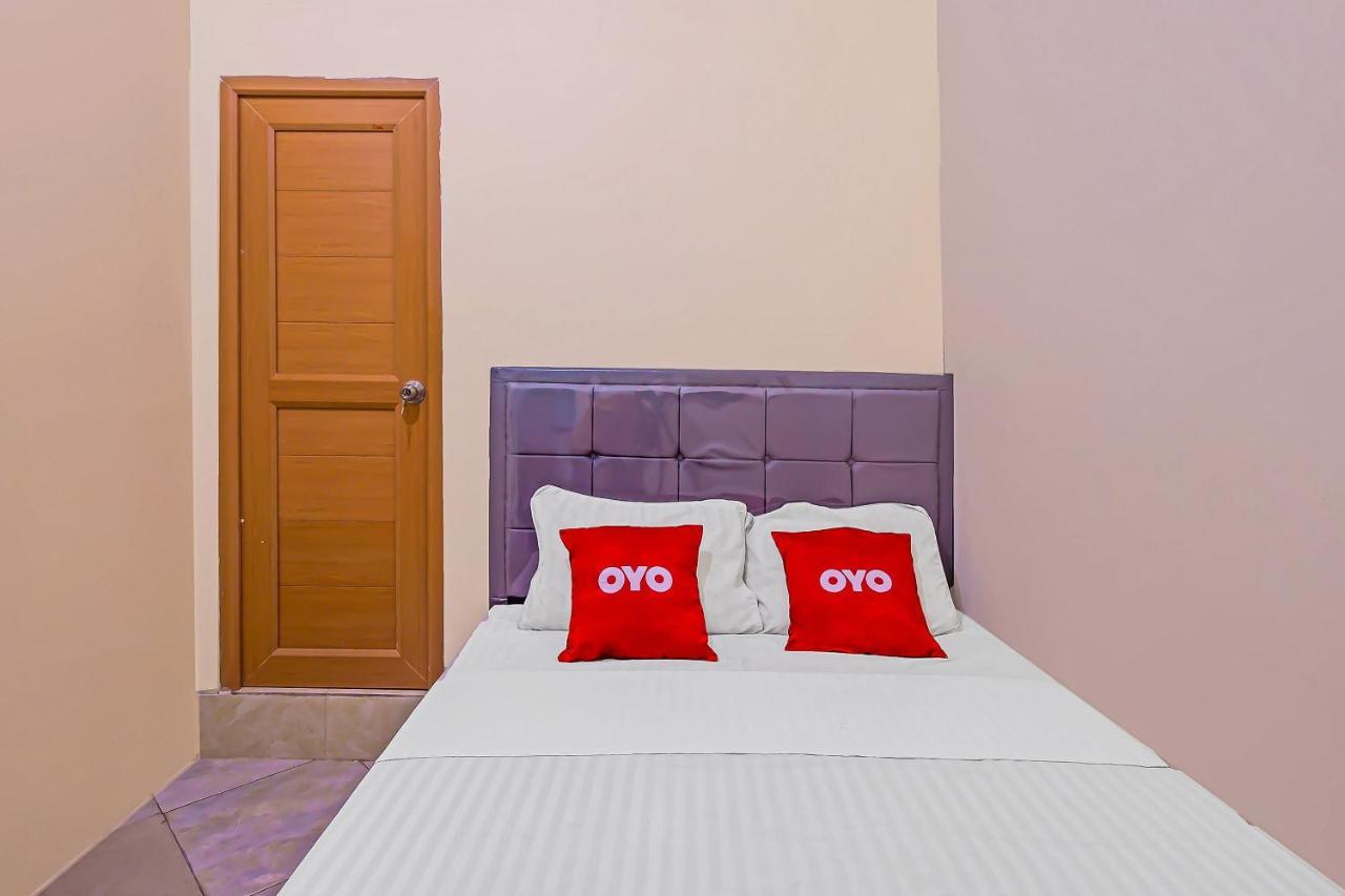 Oyo 92687 Alnindo Makaliwe Ξενοδοχείο Τζακάρτα Εξωτερικό φωτογραφία